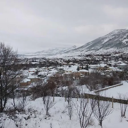 Julia's Village * Korce